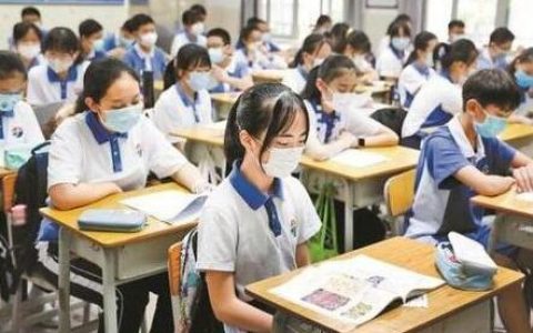 深圳拟探索推进十二年免费教育