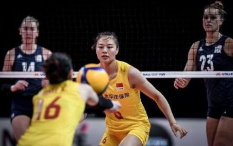 女排收官战3比0完胜美国队