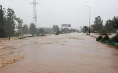 湖北柳林遭极端强降雨致21人遇难