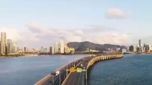 疫情后的深圳，为何连续出台3个“30条”？