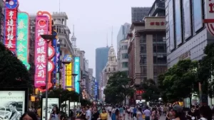 复商复市 人气渐归