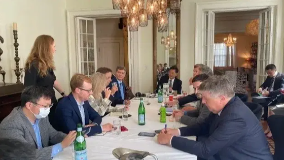 图片：中国统一时间表提速了?秦刚回应