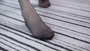 脚老是出汗好臭怎么办,有哪五种方法