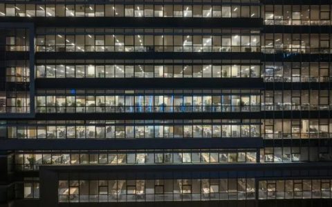 男子因加班被领导，成功索赔14万元！