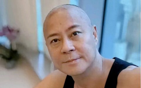 演唱会上,草蜢蔡一杰首度公开病情