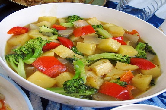 西兰花和土豆能混合一起吃吗