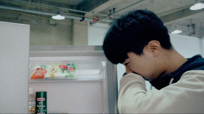 冰箱里面臭味怎么处理