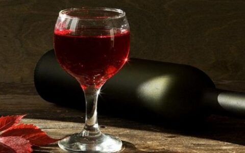 干红和葡萄酒的区别