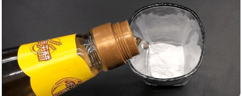  小苏打白醋清洗油烟机