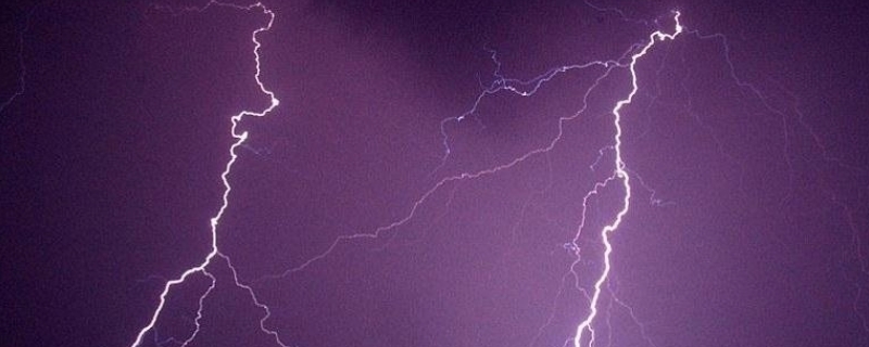 1600瓦一小时耗电多少度