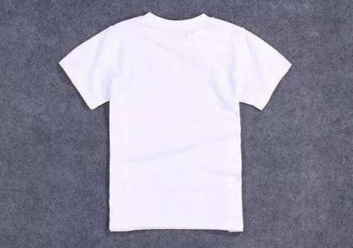 白色衣服被掉色衣服染上色怎么办？