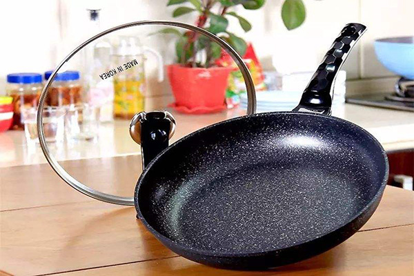 麦饭石锅哪家强？这几款品牌了解一下