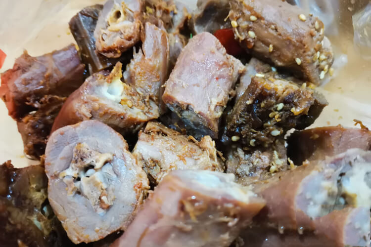 绝味鸭脖利润是多少