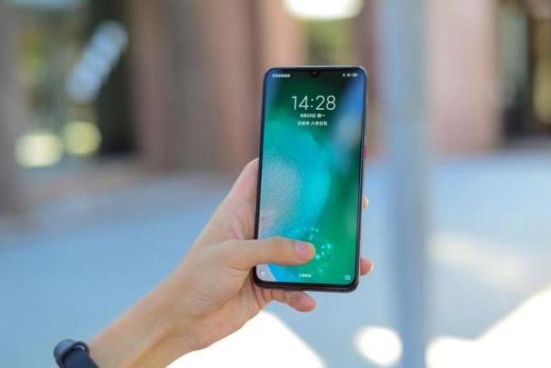 10月份来了，国产最值得选择的4款手机，拍照和性能都是佼佼者